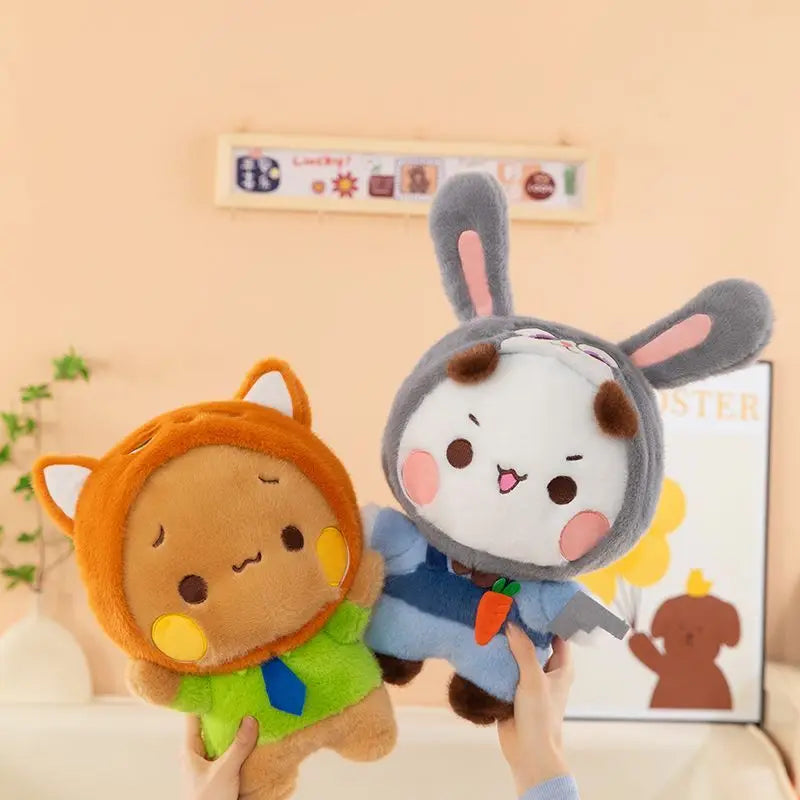 Peluches déguisées en lapin Bubu et Dudu